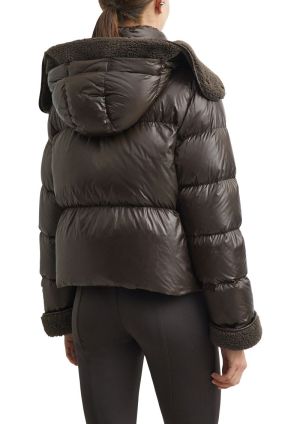  8940 BROWN