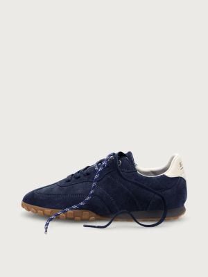 3050