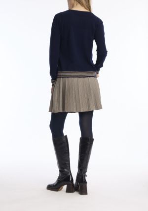  navy/beige