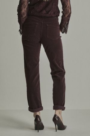  434 Burgundy Re