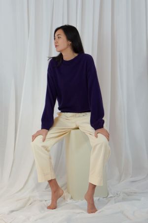 P053 aubergine