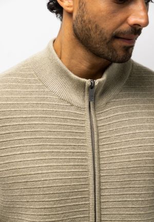  8719 taupe Grin